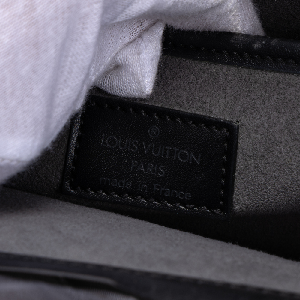 Louis Vuitton Ombre PM - Picture 10 of 11